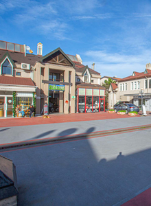 Zekeriyaköy Çarşısı